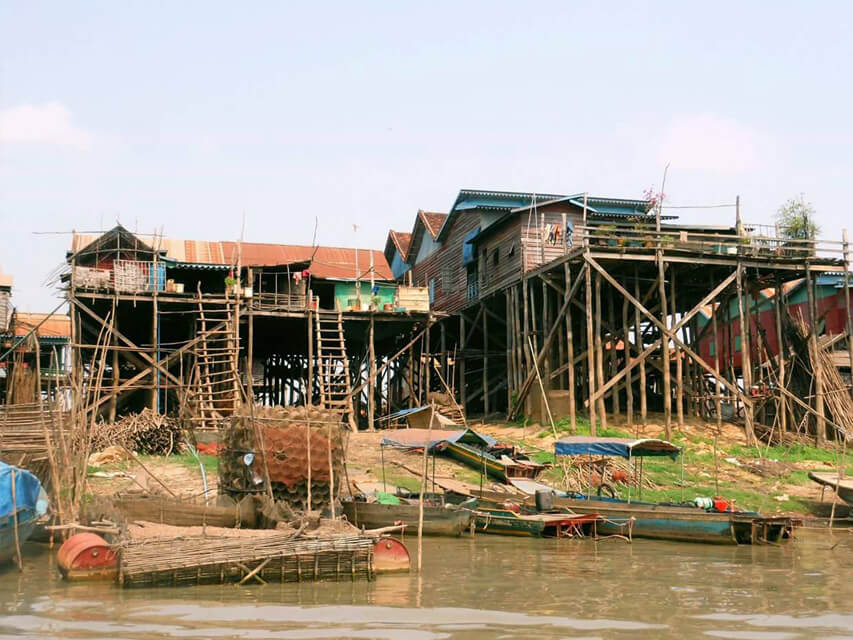 Kompong Khleang Village